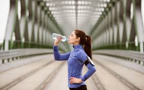 I just held it by hand. Run With Your Phone Options For Carrying Your Phone While Running