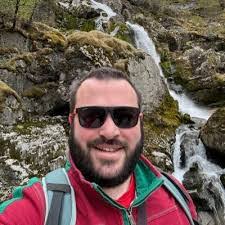 Alan Foley's Instagram, Twitter & Facebook