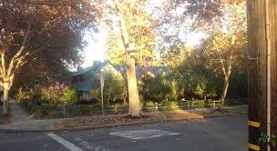 Steve jobs on the greening of apple. accessed jun 23, 2020. L Auto Di Steve Jobs Ancora Davanti A Casa La Stampa