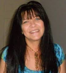 Tammy Rowan's Instagram, Twitter & Facebook