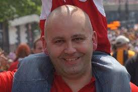 Darren Kenna GROOMED 14-YEAR-OLD GIRL IN JONES