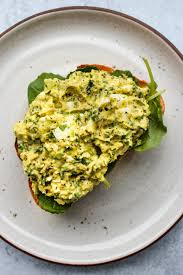 Easy Avocado Boiled Egg Salad Sandwich No Mayo Walder Wellness Recipe In 2020 Healthy Lunch Egg Salad Sandwich Healthy Salad With Sweet Potato