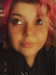 Who is a good hairstylist in Tyler, Texas for consistent hair care,  including cuts and coloring?