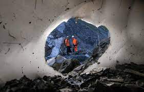 Die muttseehöhle ist eine typische alpine schachthöhle. Atelier Gewasser Landschaftsraume Atelier Gewasser