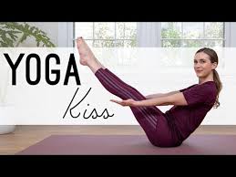 Want To Tend To Your Body And Mind Today Check Out This Yoga Kiss Video From Yoga With Adriene Youtuber And Yog Yoga With Adriene Yoga Flow Free Yoga Videos
