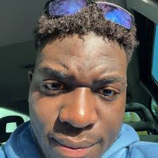 Stream Michael Nze music