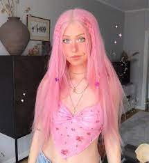 You will find more synthetic wigs with different hair shades and styles, including trendy wigs in season for girls and the classic lavivid wigs for women which will surprise you. Linzor Linzor Added A New Photo At Weebtaku
