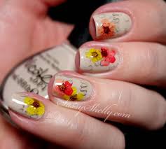 Dhgate.com provide a large selection of promotional nail dried flowers on sale at cheap price and excellent crafts. 36 Best Dried Flower Nail Art Ideas Flower Nails Flower Nail Art Nail Art