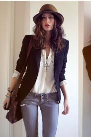 Black Blazer With Jeans Combination Love It All But I Don T Think I Could Pull The Hat Off As Flawlessly The Rest Though Yes Especially The Ankh Fashion Blazer Outfits Casual Street Style