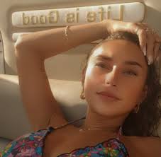 Nicole Morris (@nicole.morris.5473894) • Facebook