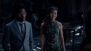 Focused on no longer being a victim, ryan takes the suit to use as armor and goes rogue in the streets of gotham. Batwoman Season 2 Episode 2 Recap Gotham S New Hope