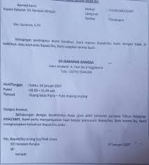 Sudah tidak asing lagi jika mendengar kata surat, ya suratt adalah salah satu cara untuk mengirimkan pesan. Tolong Susun Bagian Surat Yg Acak Menjadi Surat Resmi Yg Baik Dan Benar Bantu Ya Boleh Ditulis Lalu Brainly Co Id