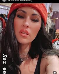 Rae Ray Reporting for duty. Sort of. 🇺🇸❤️‍🩹