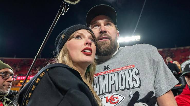 Travis Kelce neighbor apologizes for Taylor Swift comment | Kansas City Star