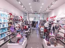 5.0 (1) i have been serving my community for over 30 years.love what i do, best and affordable prices that can't be beat. Trade Secrets Dufferin Mall 12 Photos Hair Salons 900 Dufferin St Toronto On Phone Number