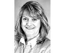 Sandy Ritz's Instagram, Twitter & Facebook