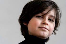 Laurent simons ne trouvera pas que des legos ou des bandes dessinées au pied du sapin cette année: Laurent Simons Surdoue Belge De 9 Ans Va Rebondir Dans La Meilleure Universite Du Monde