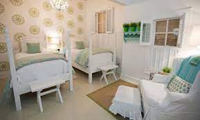 The best paint colors for master bedrooms that will help you sleep, relax and overall enjoy the one room in the house that's just yours! 15 Youthful Bedroom Color Schemes What Works And Why