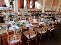 Harvest Tables Chiavari Chairs For Wedding Reception 12 30 2017 Epiphany Farms Palaceevents Harvestt Wedding Chairs Gold Chiavari Chairs Harvest Table
