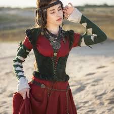 See more ideas about medieval, medieval corset, medieval clothing. Fantasy Medieval Dress Corset And Chemise The Alchemist S Daughter Available In Green Flax Linen Yellow Flax Linen Black Flax Linen Brown Flax Linen White Flax Linen Wine Red Flax Linen Orange Flax
