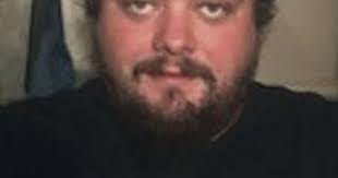 Lee Grubb's Instagram, Twitter & Facebook