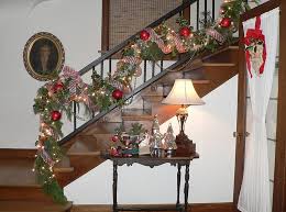 Don't forget to flag your faves from the source, s o they get the love too! 23 Gorgeous Staircase Christmas Decorating Ideas