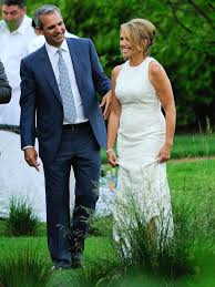 Born january 7, 1957) is an american television and online journalist, presenter, producer, and author. Aol Style News Trends And Advice Wedding Dresses Bride Celebrity Weddings
