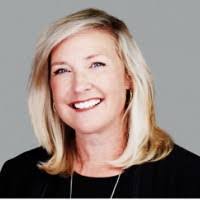 Lori Curless's Instagram, Twitter & Facebook