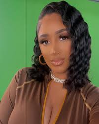 Danielle Emani 👑 (@danielleemani) • Instagram photos and videos