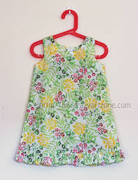 Umurnya sudah 21 tahun, tetapi tingkah lakunya masih ~. Geniko Dress Design Pola Dress Kanak Kanak