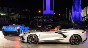 Farms style kitchen designs 2021 corvette stingray. Rhd 2021 Chevrolet Corvette Stingray Z51 Reveals Interior Design Autoevolution