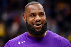 Sale warren buffett lebron james Best Sale Warren Buffett says Lakers  LeBron James has a money mind