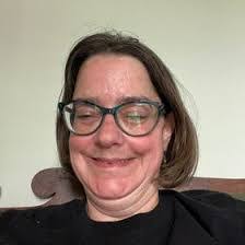 Angela Fleck's Instagram, Twitter & Facebook