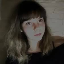 Gucci Pumps aus Lackleder