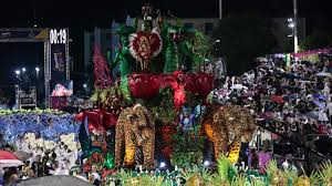 Carnaval de Santos define escolas campeãs nesta terça; saiba como assistir e o horário