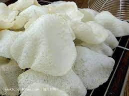 Fluffy White Potato Cracker Recipe Asian Style Snack Mykitchen101en Com Cracker Recipes Snacks Recipes