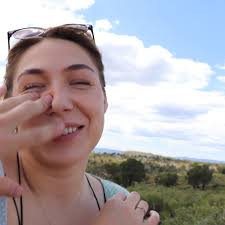 Hard to believe you put up with me for a whole year! Here's to more, I love  you💛 (last three pictures I was trying to be paparazzi and got lost in the