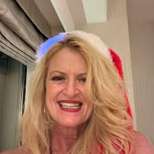 Lucy Maria Zotter (@Zotterlucille) • Facebook