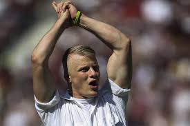 images?q=tbn:ANd9GcSPq-r0Hkm759n3dWrBFDP