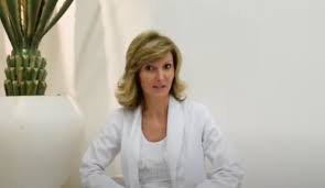 Pracovat v ústavu maxe plancka znamená v německu velmi prestižní záležitost, jedná se opravdu o creme de la creme. Manzelka Noveho Ministra Zdravotnictvi Monika Arenbergerova Prozradila Jake Problemy Rousky A Respiratory Lidem Potencialne Mohou Prinest Zivot
