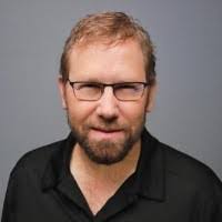 Chris Moses's Instagram, Twitter & Facebook