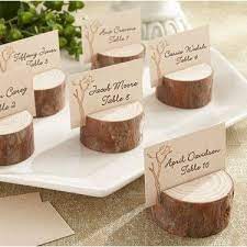 le marque place rondin de bois avec images porte noms mariage decoration mariage mariage rustique