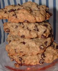 Small Batch Jumbo Oatmeal Raisin Cookies On Bakespace Com Recipe In 2020 Raisin Cookies Small Batch Cookies Cookie Recipes Oatmeal Raisin