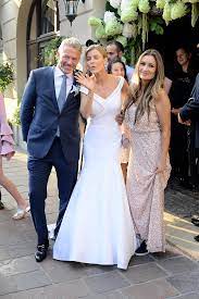 Joanna krupa zerwała zaręczyny z nowym partnerem! Ksieza Krytykuje Slub Joanny Krupy I Douglasa Nunesa I Wykonanie All You Need Is Love Jablczynskiej 5 Viva Pl