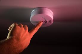The most popular replacement for the discontinued brk 86race, brk 86racen, and brk race2000 model smoke detectors. How To Change Out Your Smoke Detector Batteries