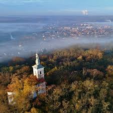 Pohlednice ivančice, kostel nanebevzetí panny marie. Kostel Sv Jakuba