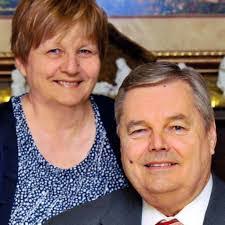 Janie Graves's Instagram, Twitter & Facebook