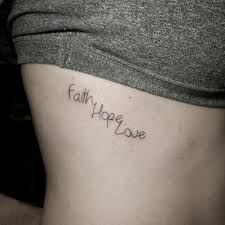 Glaube Liebe Hoffnung Tattoo Bedeutung Vielfaltige Tattoo Designs Fur Manner Und Frauen Hoffnung Tattoo Liebe Glaube Hoffnung Tattoo Liebes Tattoos