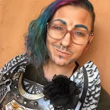 15 hour work shift today, gotta keep it comfortable. What's everyone  wearing today?