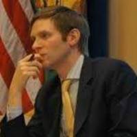 Student dinner with Michael Pyle '00